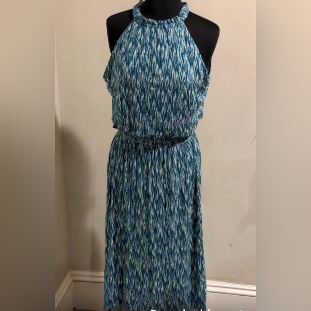 👗 Halter Dress